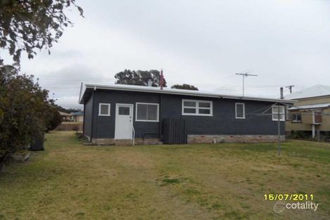 Property photo of 18 Pierpoint Street Stanthorpe QLD 4380