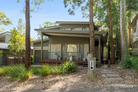 Property photo of 6 Saltwater Row Murrays Beach NSW 2281