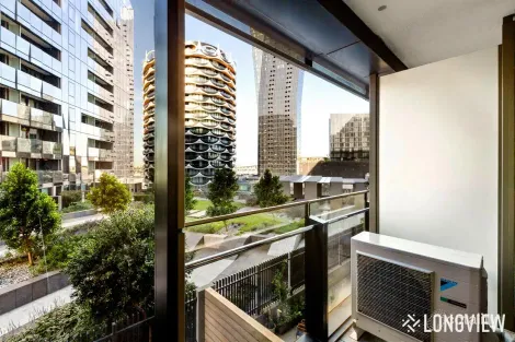 Property photo of 609/421 Docklands Drive Docklands VIC 3008