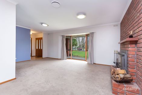 Property photo of 15 Leahe Close Sale VIC 3850