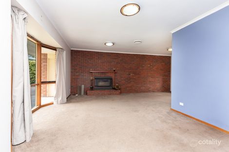 Property photo of 15 Leahe Close Sale VIC 3850