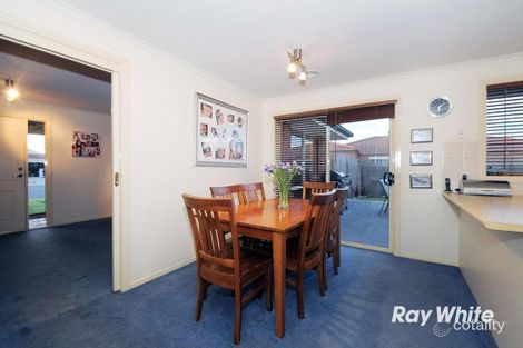 Property photo of 15 Middleham Close Cranbourne West VIC 3977