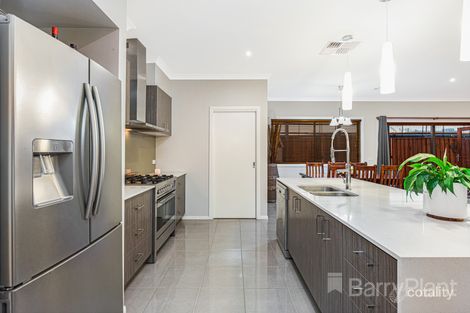 Property photo of 6 Dromana Way Truganina VIC 3029