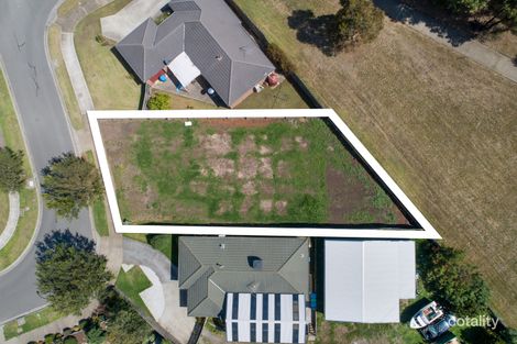 86 Scarborough Ave, Cranbourne West, VIC 3977