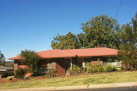 106 Hogg St, Wilsonton Heights, QLD 4350