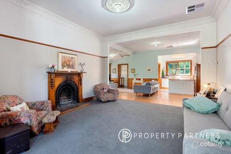 Property photo of 1 Yandra Court Ferntree Gully VIC 3156