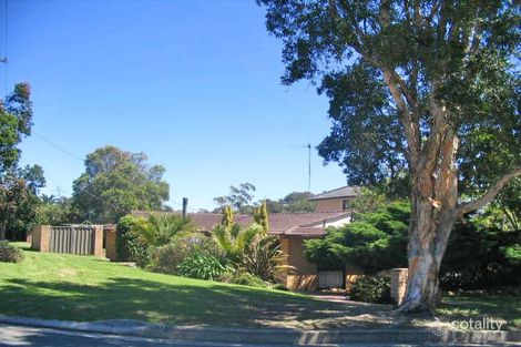 2 Crest Pl, Engadine, NSW 2233