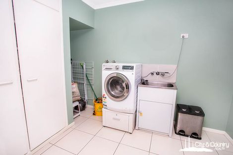 Property photo of 13A Twenty-First Avenue Parkside QLD 4825