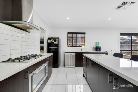 Property photo of 19 Eaglecrest Avenue Fraser Rise VIC 3336