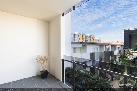Property photo of 210/31 Longland Street Newstead QLD 4006