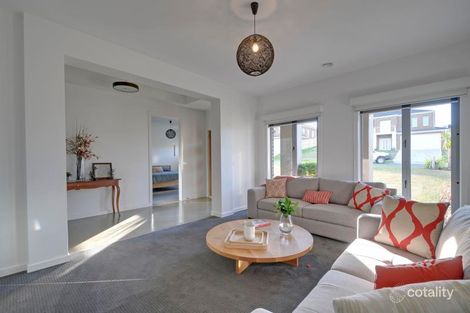 Property photo of 22 Notting Hill Traralgon VIC 3844