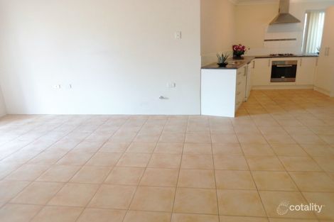 Property photo of 31 Grinstead Way Balga WA 6061