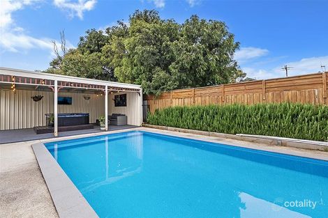 Property photo of 11 Grevillia Court Dennington VIC 3280