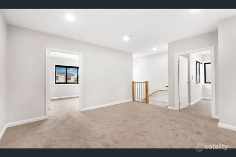 Property photo of 31 Kurrajong Avenue Glen Waverley VIC 3150