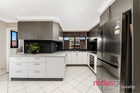 Property photo of 21 Romley Crescent Oakhurst NSW 2761