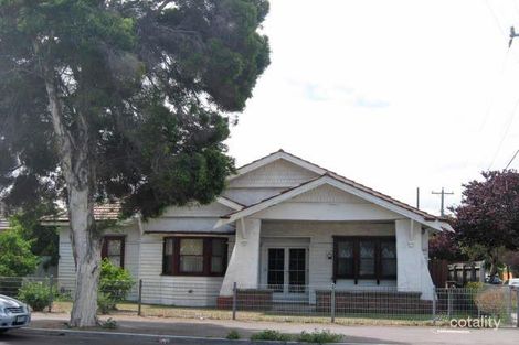 86 North Rd, Newport, VIC 3015