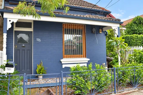 135 Unwins Bridge Rd, Tempe, NSW 2044