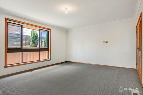 Property photo of 3 Carey Court Keilor East VIC 3033