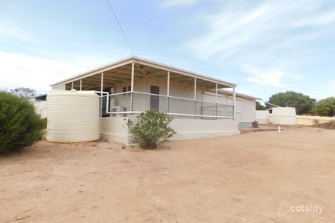 Property photo of 14 Calvary Drive Weeroona Island SA 5495