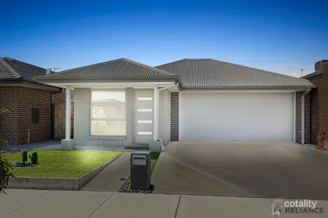 7 Marshy Way, Donnybrook, VIC 3064