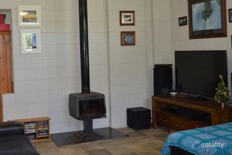 Property photo of 255 Bondoola Road Bondoola QLD 4703