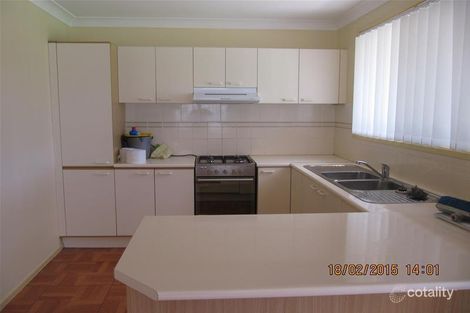 Property photo of 46 Falcon Circuit Green Valley NSW 2168