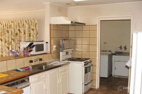 Property photo of 5 Hampden Avenue Frankston VIC 3199