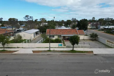 Property photo of 20 Lefroy Street Moora WA 6510