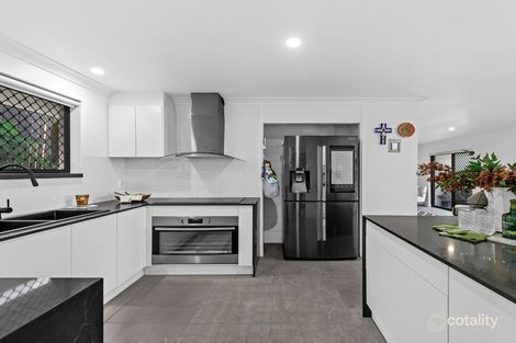 3 Gurnai St, Belmont, QLD 4153