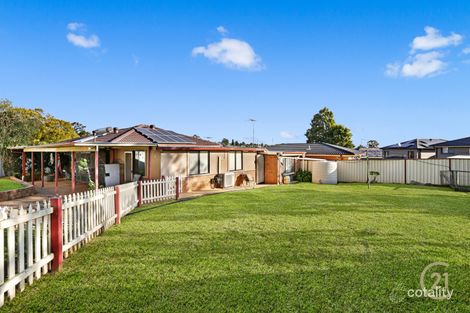 Property photo of 22 Fenton Crescent Minto NSW 2566
