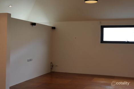 Property photo of 2/84A Munster Terrace North Melbourne VIC 3051