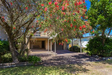 Property photo of 24 Croll Street Blueys Beach NSW 2428