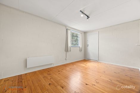 Property photo of 12 Bavin Street Curtin ACT 2605
