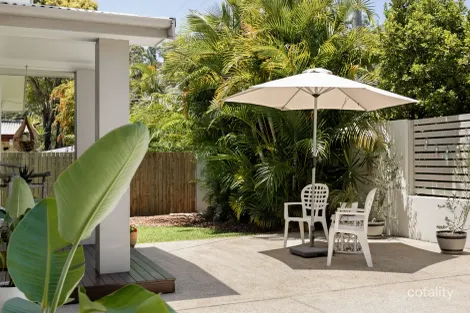 Property photo of 27 Yoomba Crescent Alexandra Headland QLD 4572