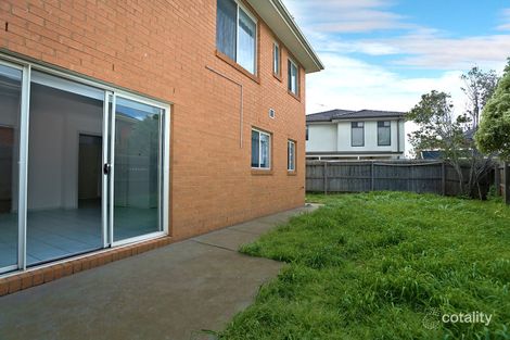 Property photo of 10 Tanderum Drive Coburg VIC 3058