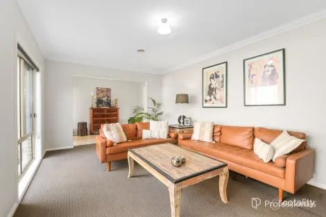 Property photo of 4 Rangeview Crescent Yarra Junction VIC 3797