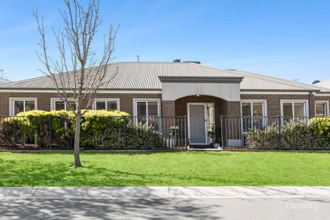 13 Macquarie Rd, West Wodonga, VIC 3690