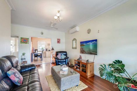 Property photo of 17 Lloyd Street Walkervale QLD 4670