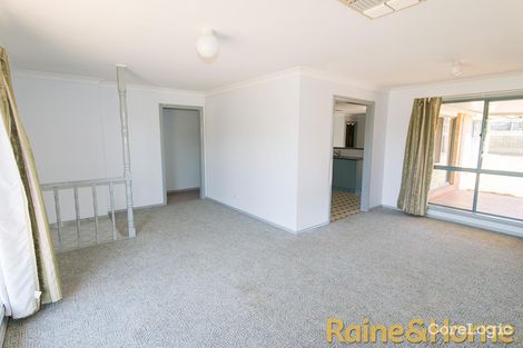 Property photo of 90 Murrayfield Drive Dubbo NSW 2830