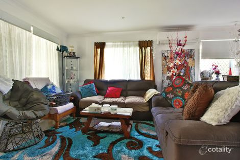 Property photo of 1/19 Wolfik Drive Goodna QLD 4300