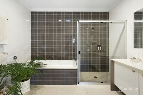 Property photo of 8/23 Angophora Circuit Warriewood NSW 2102