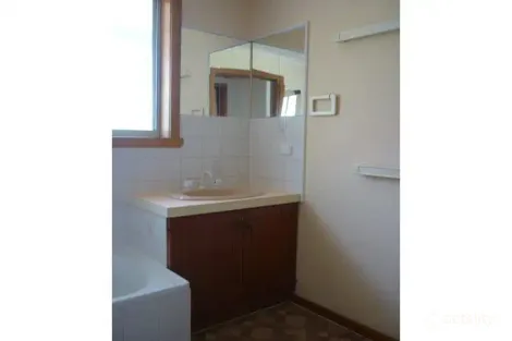 Property photo of 37 Sea Eagle Road Primrose Sands TAS 7173