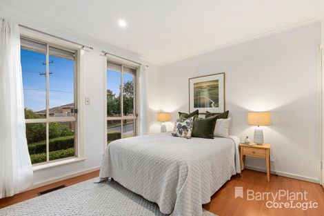 Property photo of 19 Pinnacle Crescent Bulleen VIC 3105