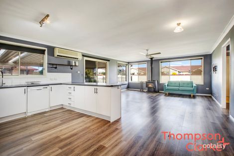 Property photo of 12 Lisa Place Rutherford NSW 2320