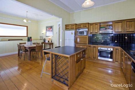 Property photo of 24 Knowsley Street Stones Corner QLD 4120