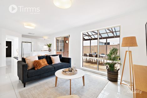 Property photo of 11 Carlisle Court Hallett Cove SA 5158