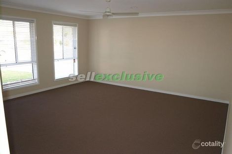 Property photo of 112 Carpenter Way Sandstone Point QLD 4511