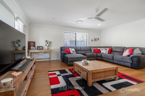 Property photo of 13 Carisbrook Circuit Forest Lake QLD 4078