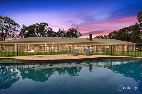 234 Eramosa Rd W, Moorooduc, VIC 3933