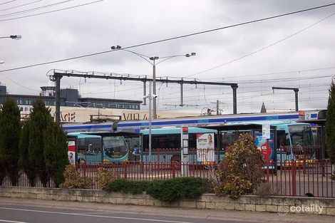 Property photo of 3 Carmichael Court Glen Waverley VIC 3150